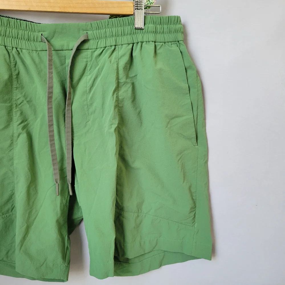 Lululemon Bowline Short 8